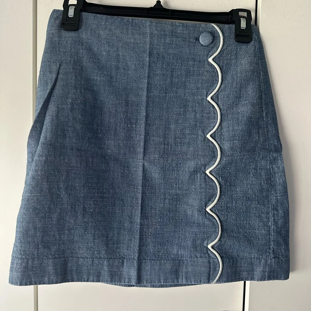 🩵 J.Crew Scalloped Trim Skirt Size 00 Chambray Blue Preppy